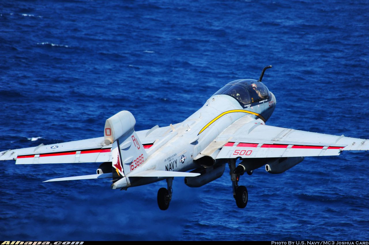 格鲁曼 EA-6B&ldquo;徘徊者&rdquo;