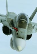麦克唐纳-道格拉斯 F/A-18B&ldquo;大黄蜂&rdquo;
