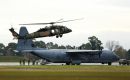 西科斯基(霍克-德哈维兰) S-70A-9“黑鹰”