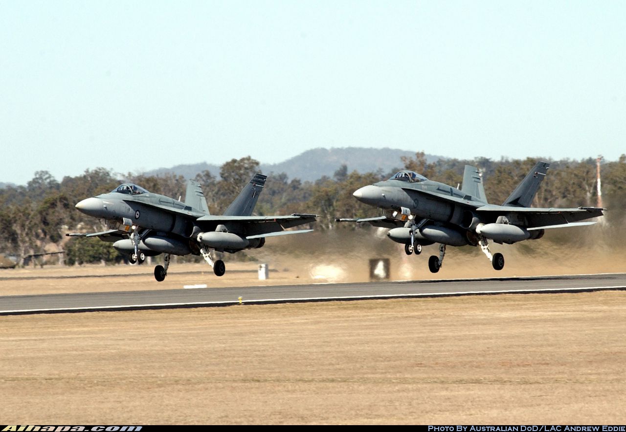 麦克唐纳-道格拉斯 F/A-18A&ldquo;大黄蜂&rdquo; \vert{} ID:18978