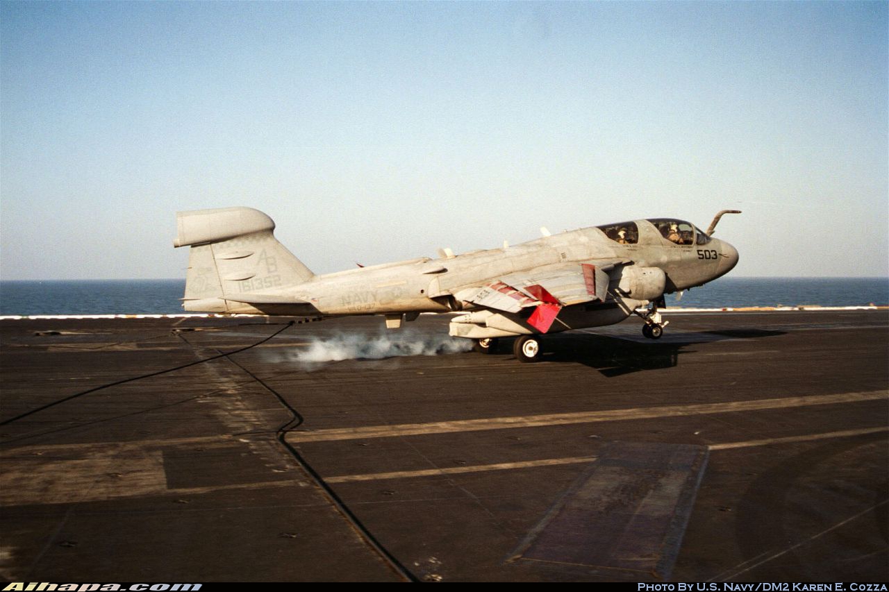 格鲁曼 EA-6B&ldquo;徘徊者&rdquo; \vert{} ID:24801