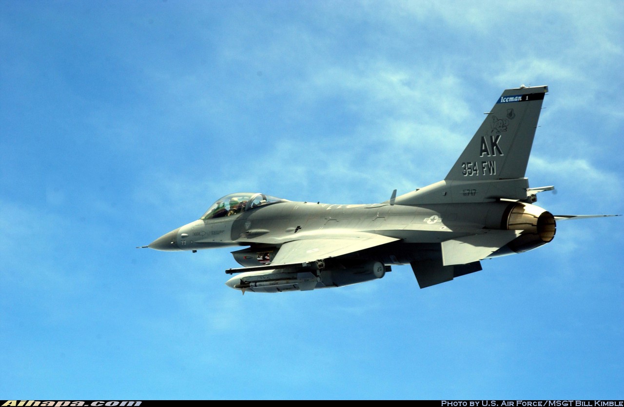 通用动力 F-16C&ldquo;战隼&rdquo; \vert{} ID:4227
