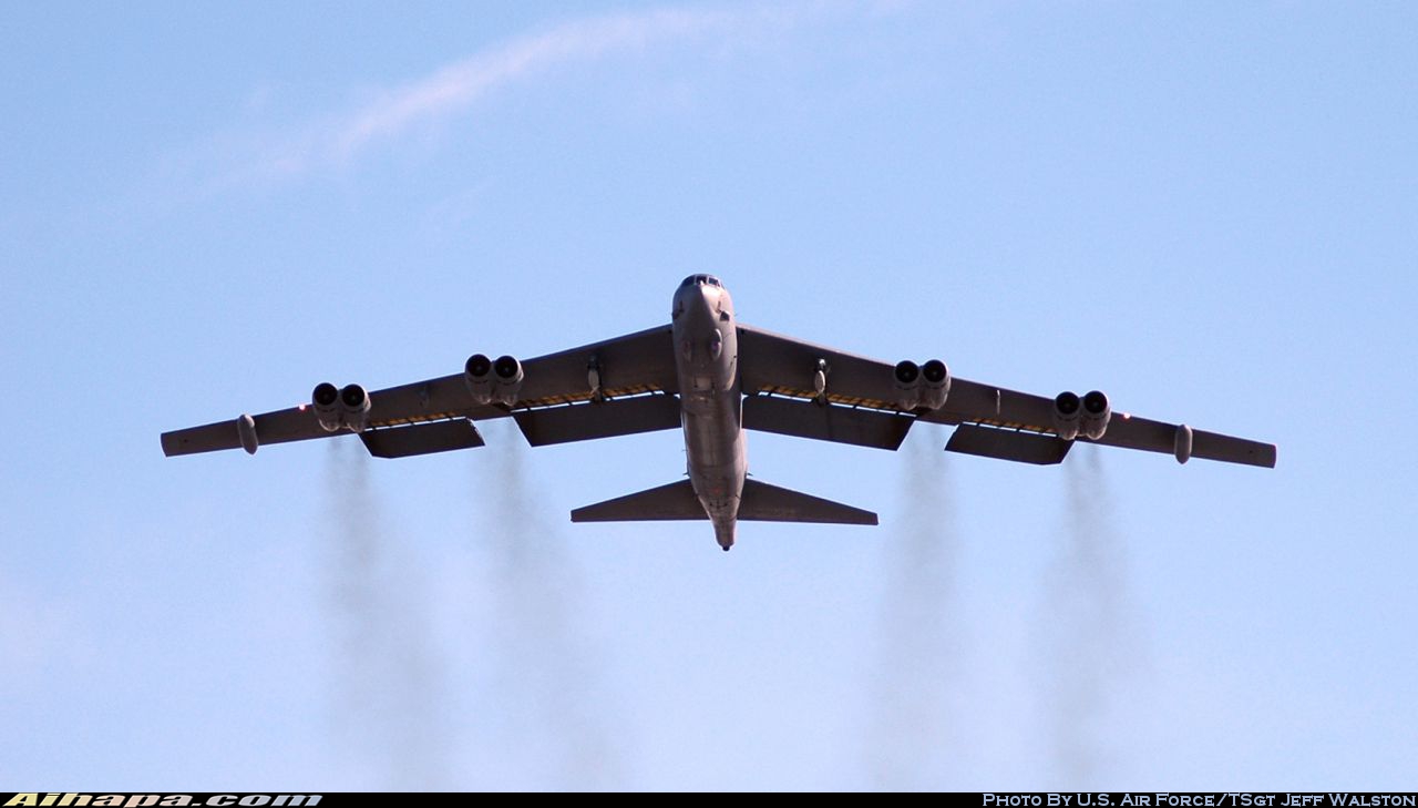 波音 B-52H&ldquo;同温层堡垒&rdquo; \vert{} ID:17803