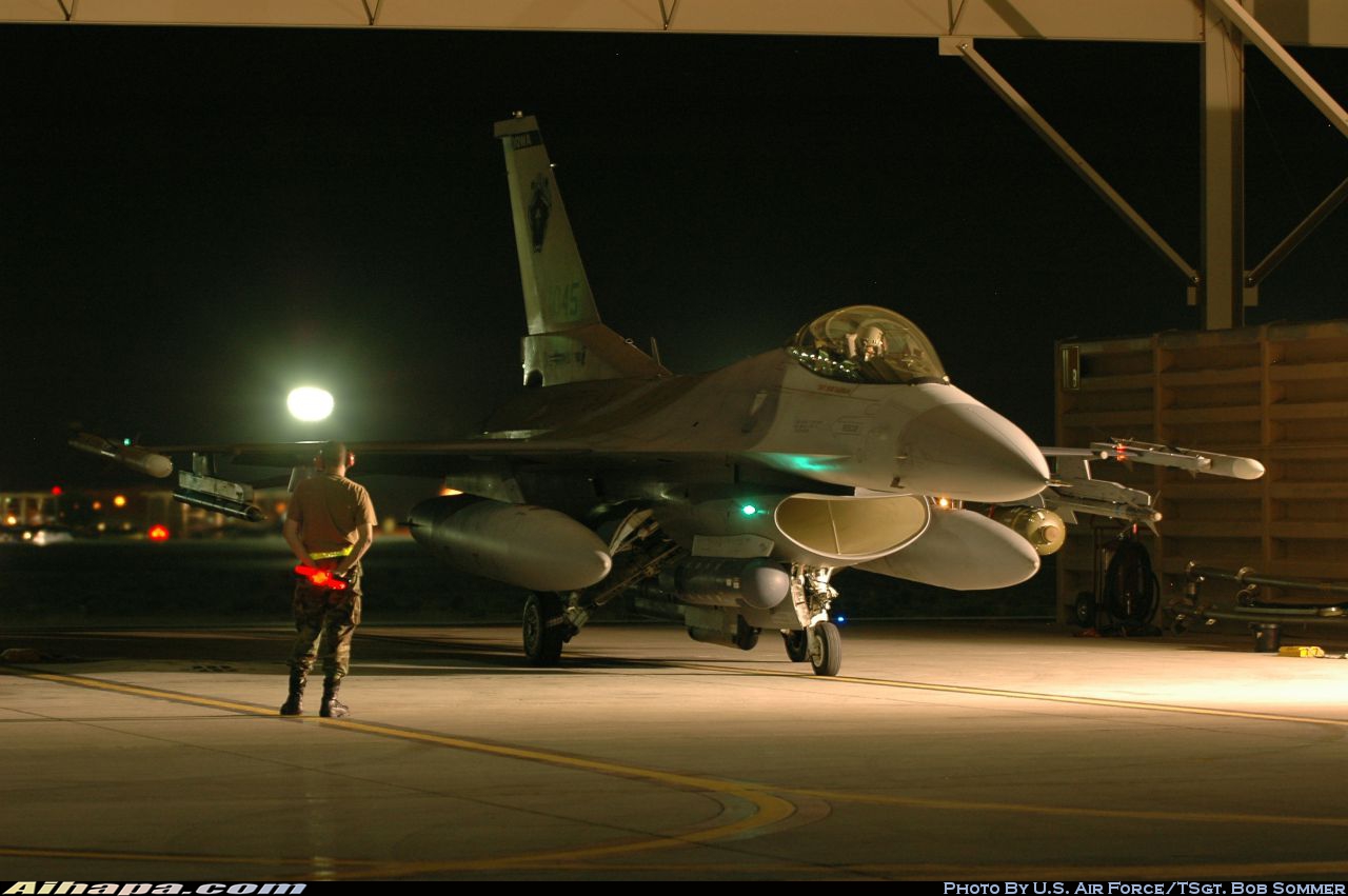 通用动力 F-16CG&ldquo;夜隼&rdquo; \vert{} ID:16075