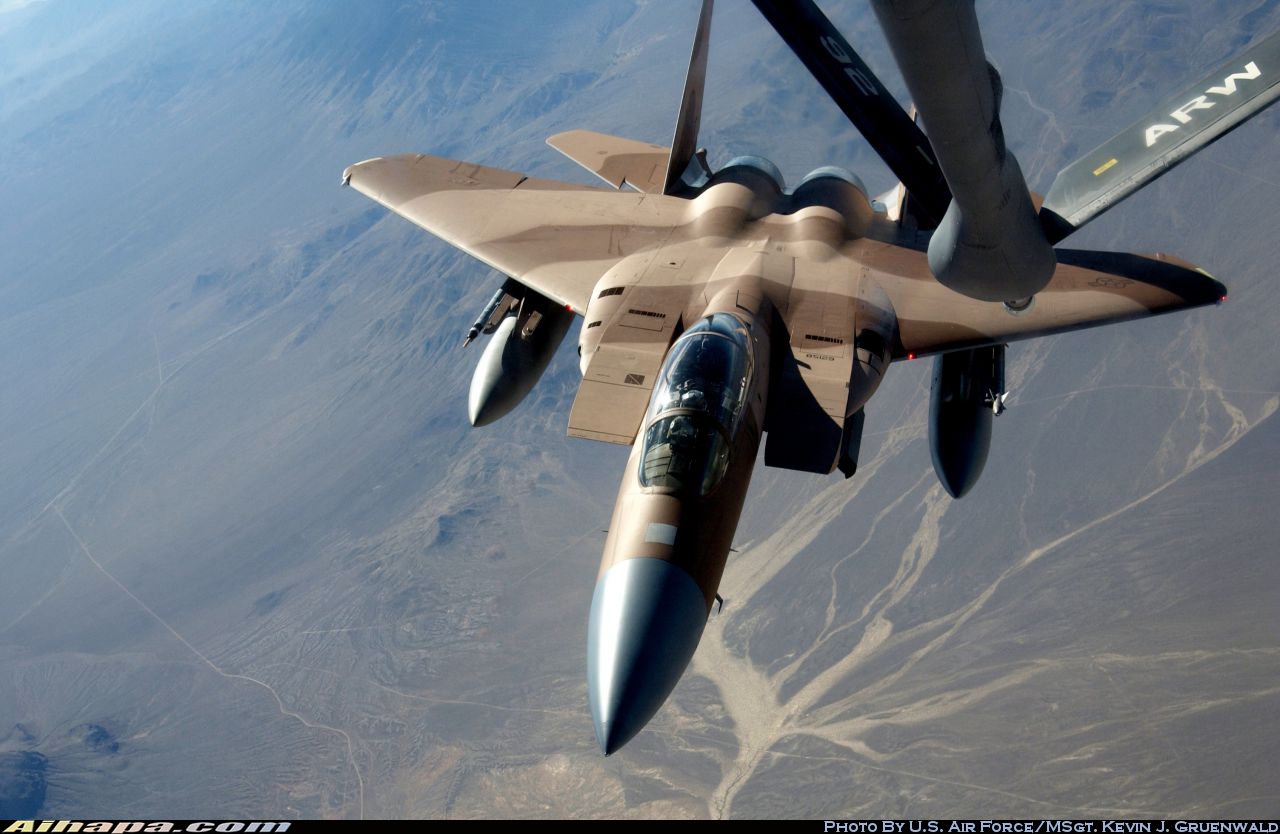 麦克唐纳-道格拉斯 F-15E&ldquo;攻击鹰&rdquo; \vert{} ID:15810