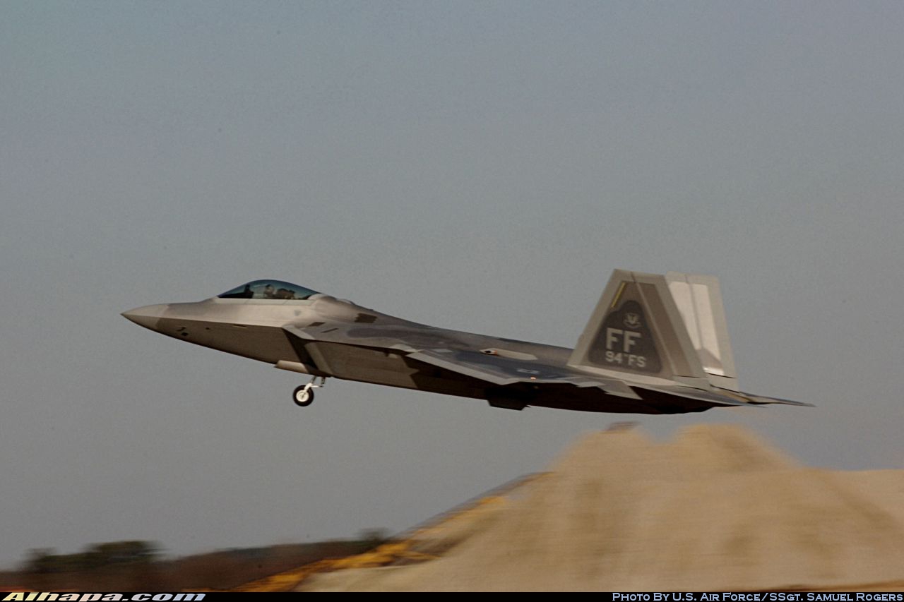 洛克希德-马丁 F-22A&ldquo;猛禽&rdquo; \vert{} ID:17252
