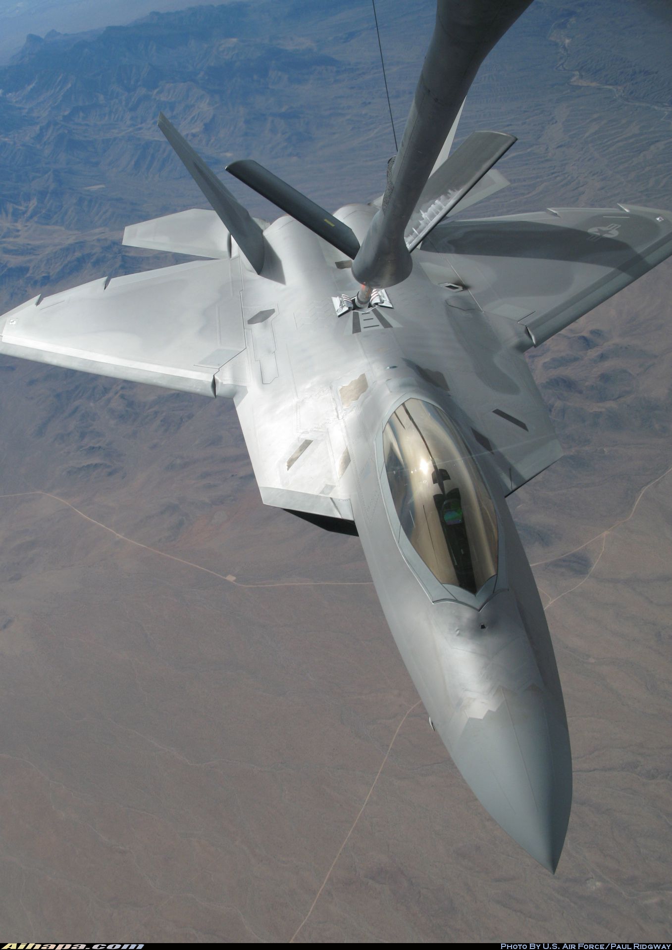 洛克希德-马丁 F-22A&ldquo;猛禽&rdquo; \vert{} ID:17260