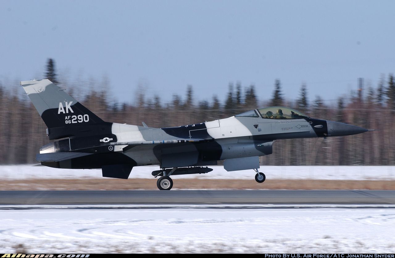 通用动力 F-16C&ldquo;战隼&rdquo; \vert{} ID:11448