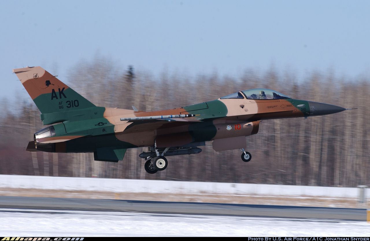 通用动力 F-16C&ldquo;战隼&rdquo; \vert{} ID:11450
