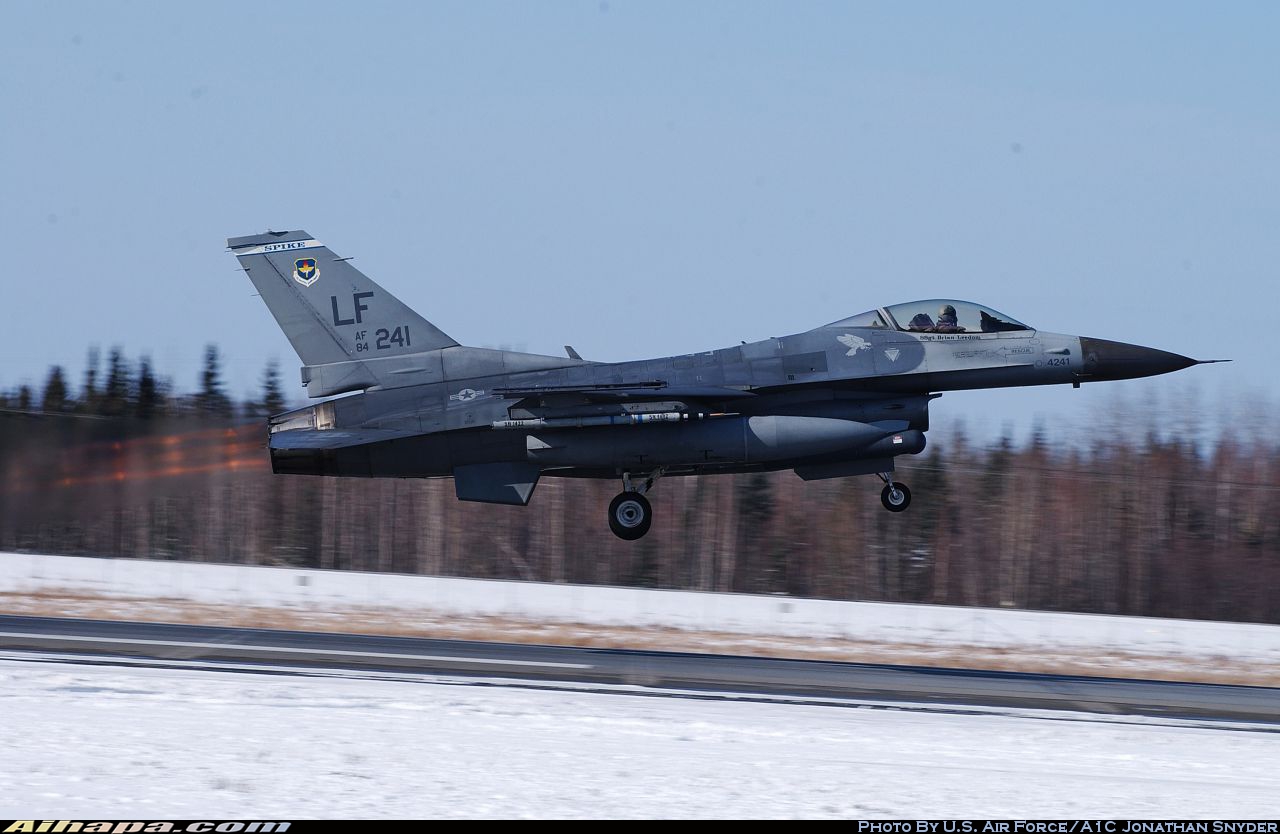 通用动力 F-16C&ldquo;战隼&rdquo; \vert{} ID:11452