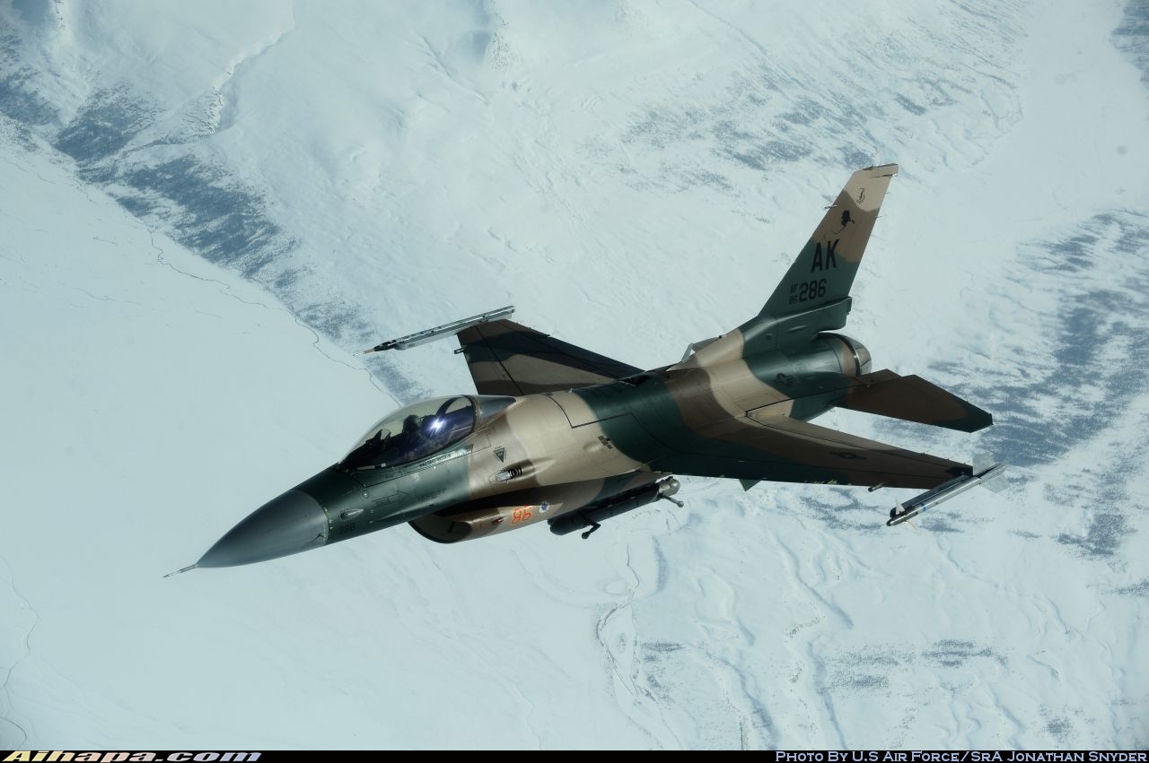 通用动力 F-16C&ldquo;战隼&rdquo; \vert{} ID:18082