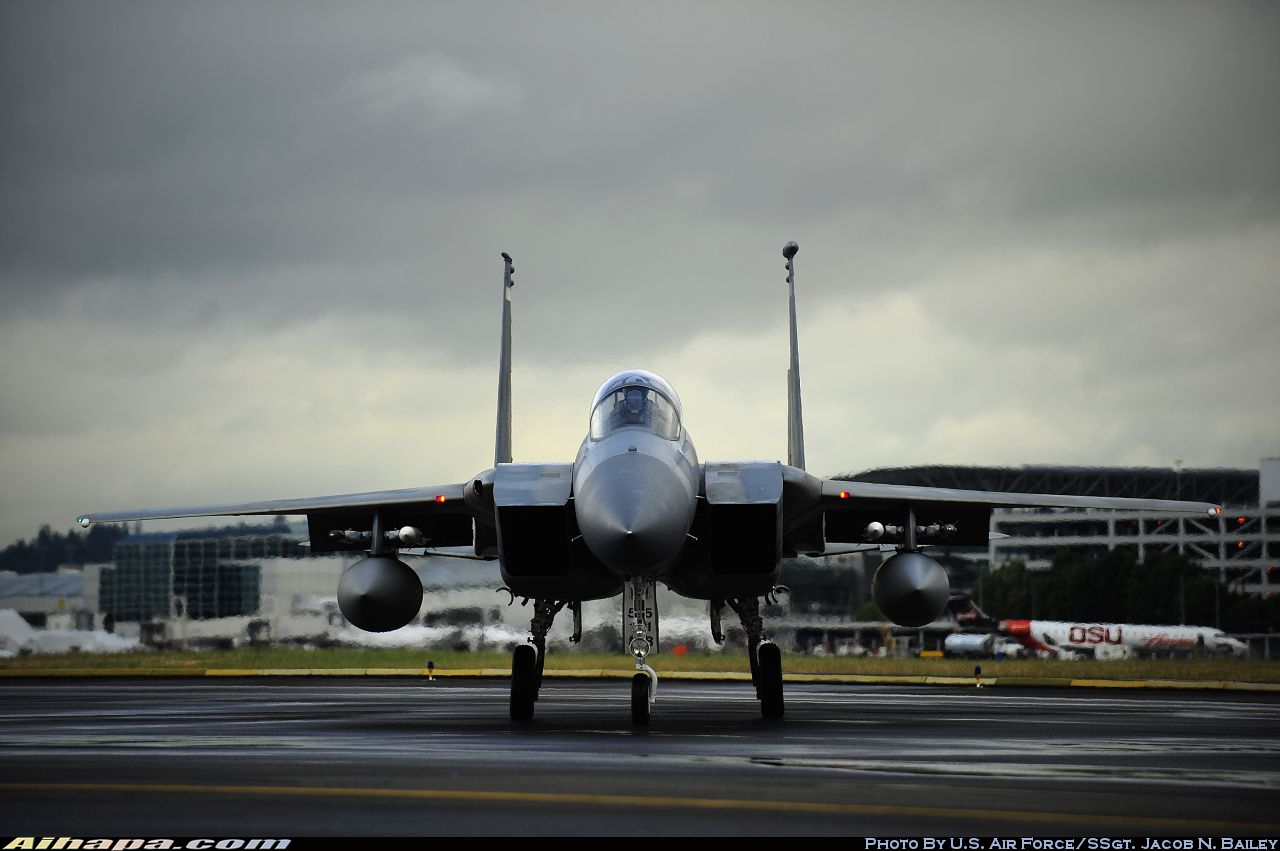 麦克唐纳-道格拉斯 F-15C&ldquo;鹰&rdquo; \vert{} ID:25578