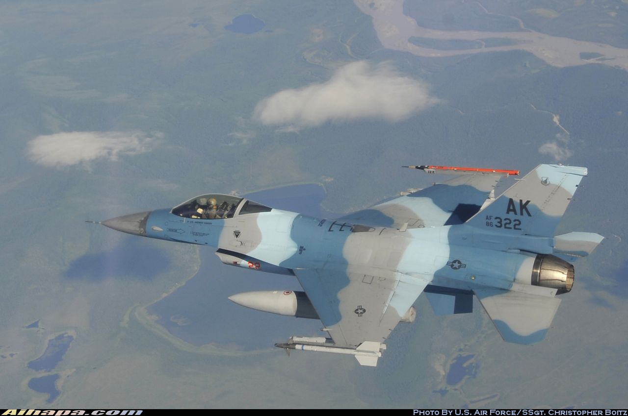 通用动力 F-16C&ldquo;战隼&rdquo; \vert{} ID:27196