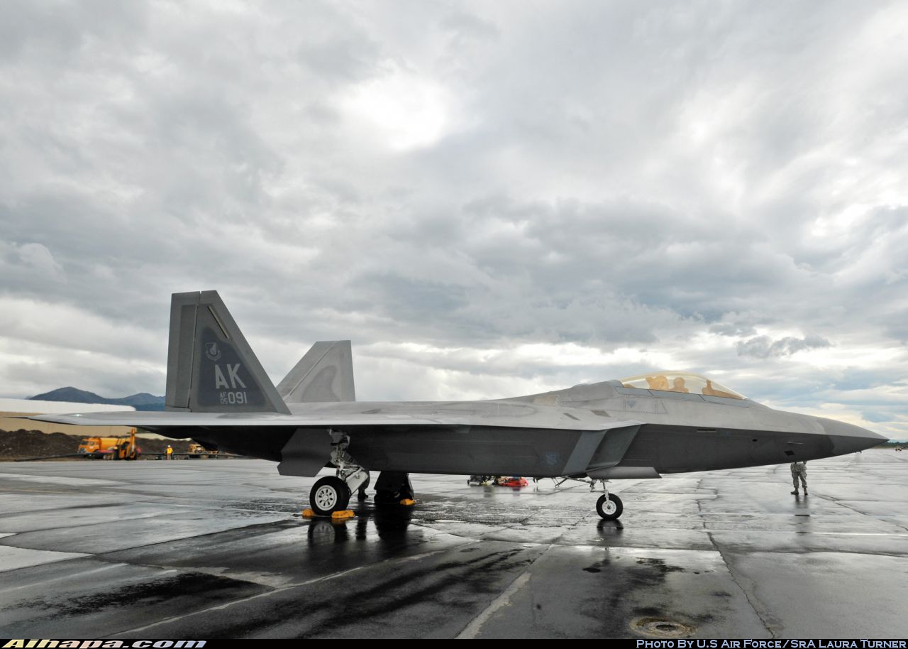 洛克希德-马丁 F-22A&ldquo;猛禽&rdquo; \vert{} ID:18108