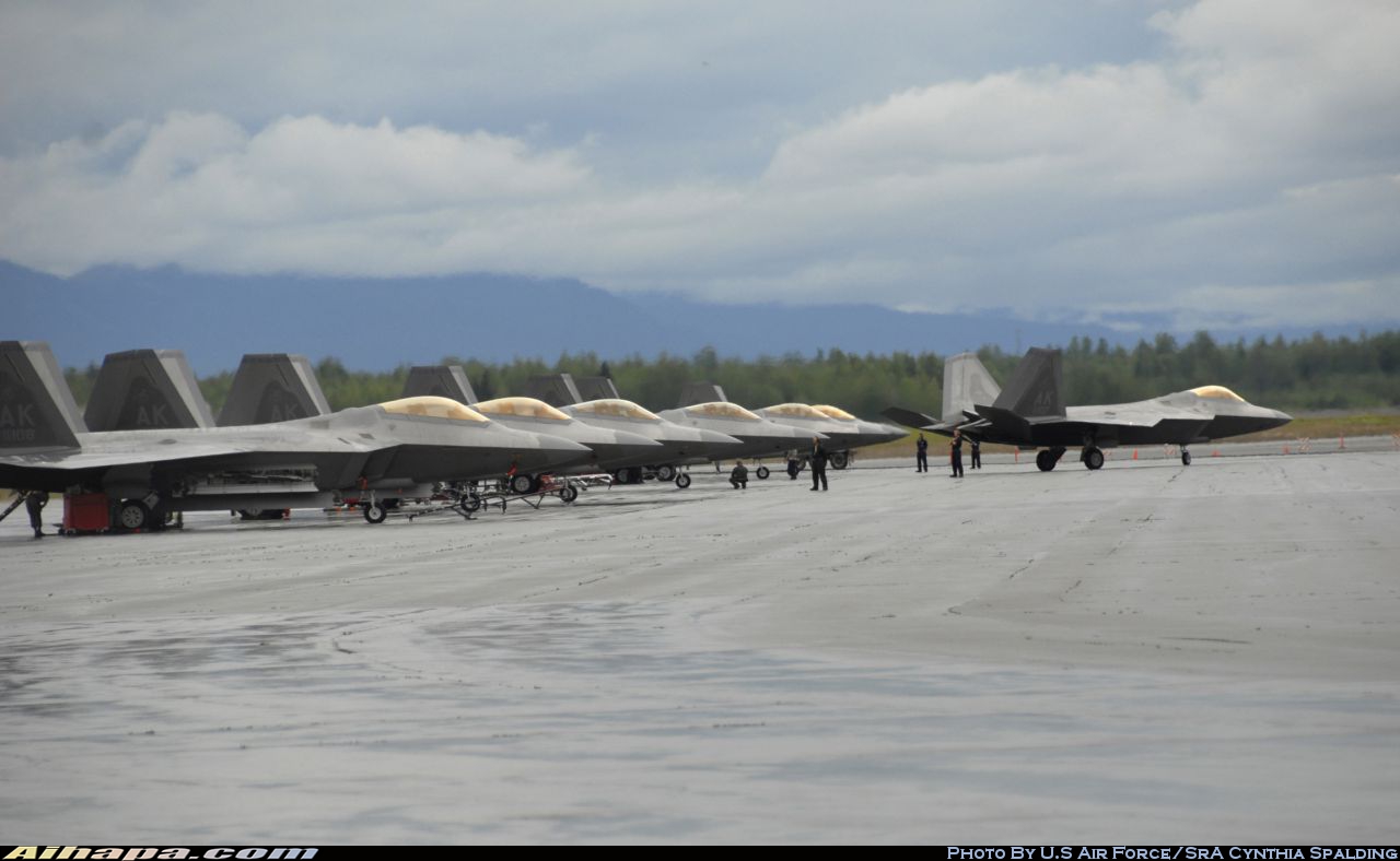 洛克希德-马丁 F-22A&ldquo;猛禽&rdquo; \vert{} ID:18116