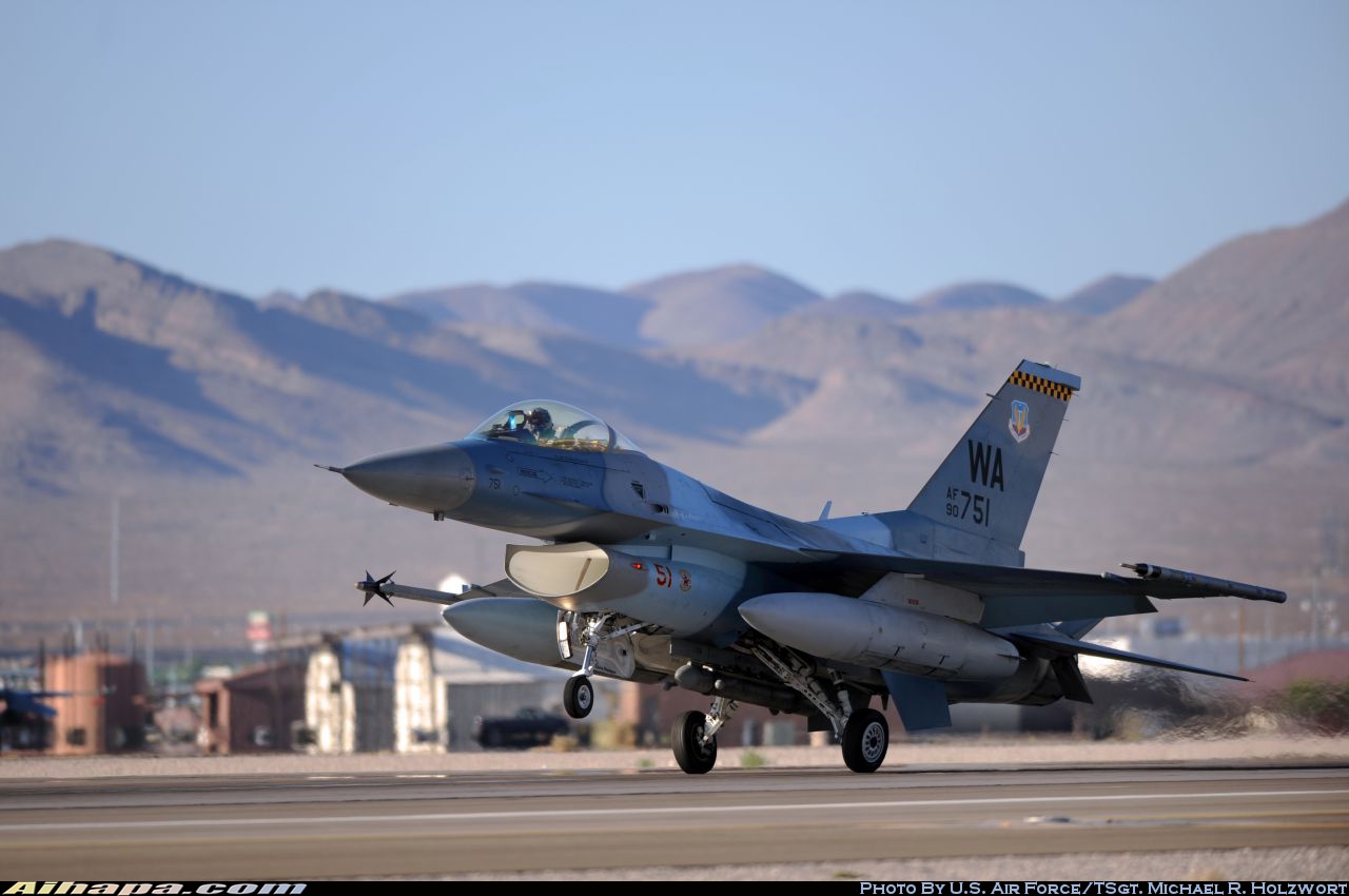 通用动力 F-16CG&ldquo;夜隼&rdquo; \vert{} ID:16124
