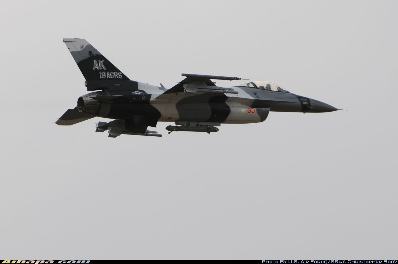 通用动力 F-16C&ldquo;战隼&rdquo; \vert{} ID:18210