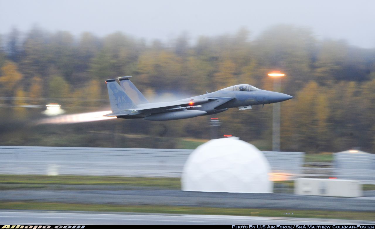 麦克唐纳-道格拉斯 F-15C&ldquo;鹰&rdquo; \vert{} ID:18152