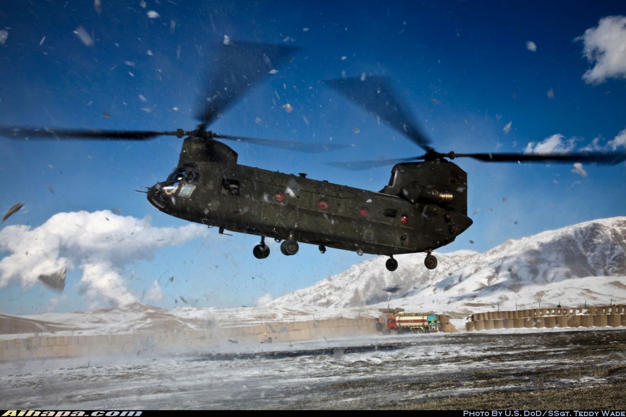 波音 CH-47D&ldquo;支奴干&rdquo;(414) \vert{} ID:13860