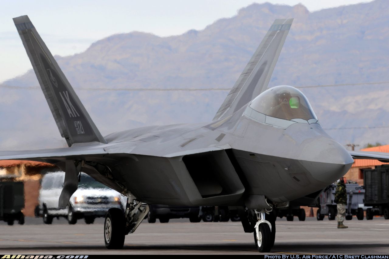 洛克希德-马丁 F-22A&ldquo;猛禽&rdquo; \vert{} ID:17276