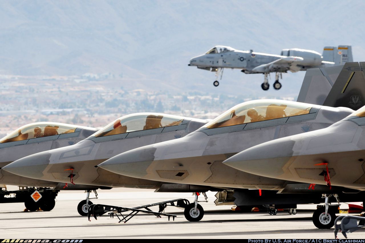 洛克希德-马丁 F-22A&ldquo;猛禽&rdquo; \vert{} ID:17278