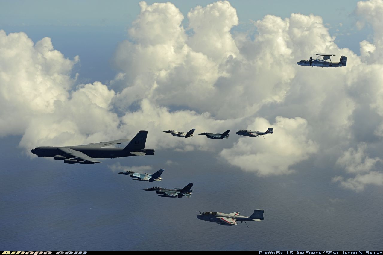 波音 B-52H&ldquo;同温层堡垒&rdquo; \vert{} ID:20429