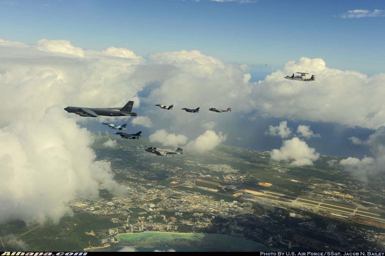 波音 B-52H&ldquo;同温层堡垒&rdquo; \vert{} ID:20473