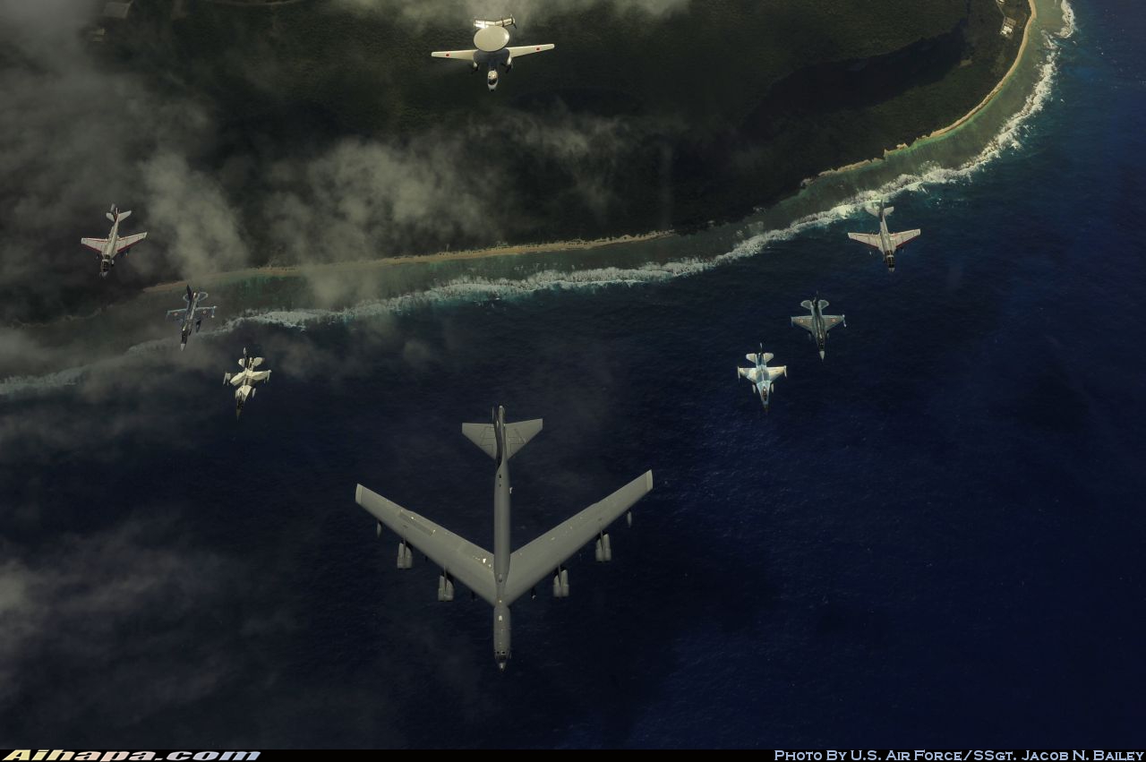 波音 B-52H&ldquo;同温层堡垒&rdquo; \vert{} ID:20477