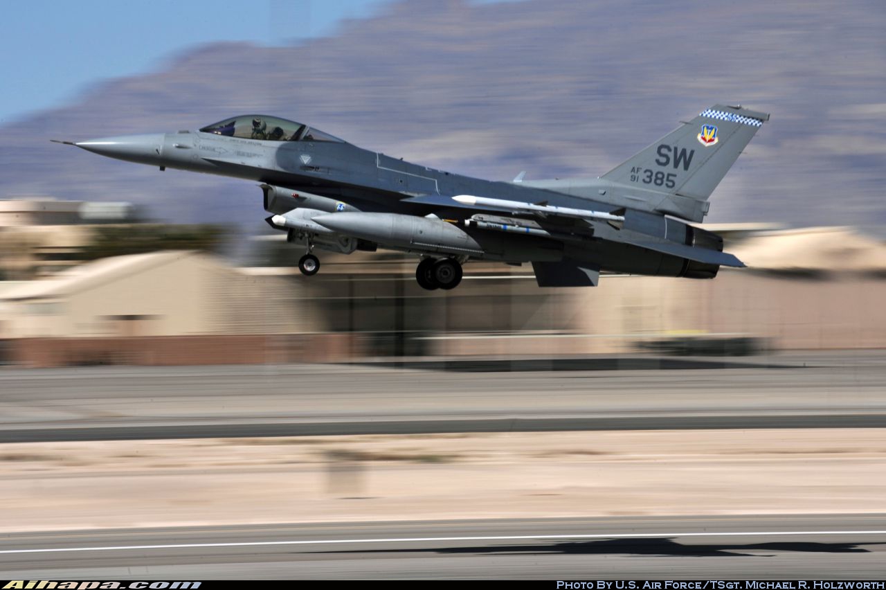通用动力 F-16CM&ldquo;战隼&rdquo; \vert{} ID:17512