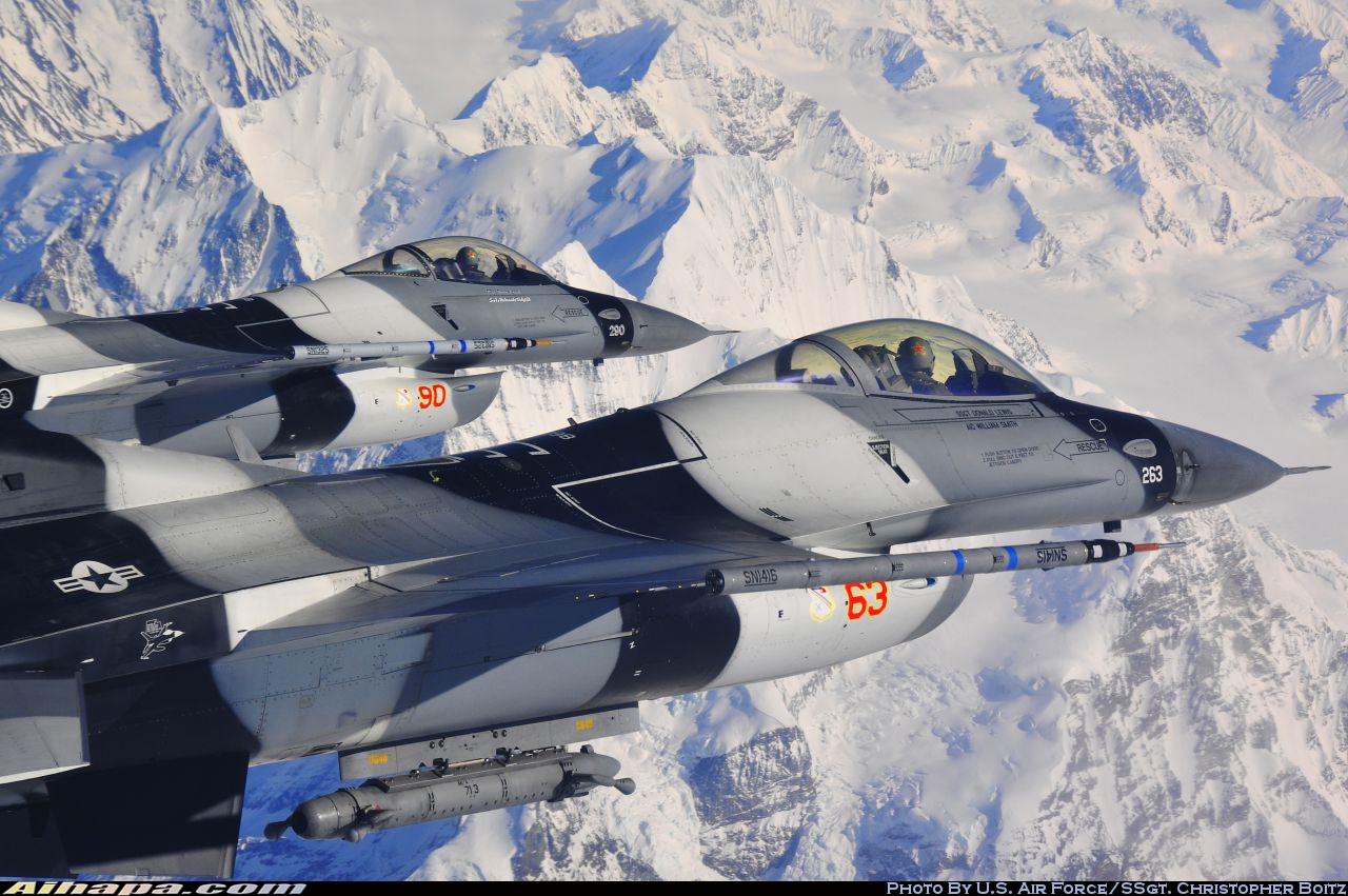 通用动力 F-16C&ldquo;战隼&rdquo; \vert{} ID:18220