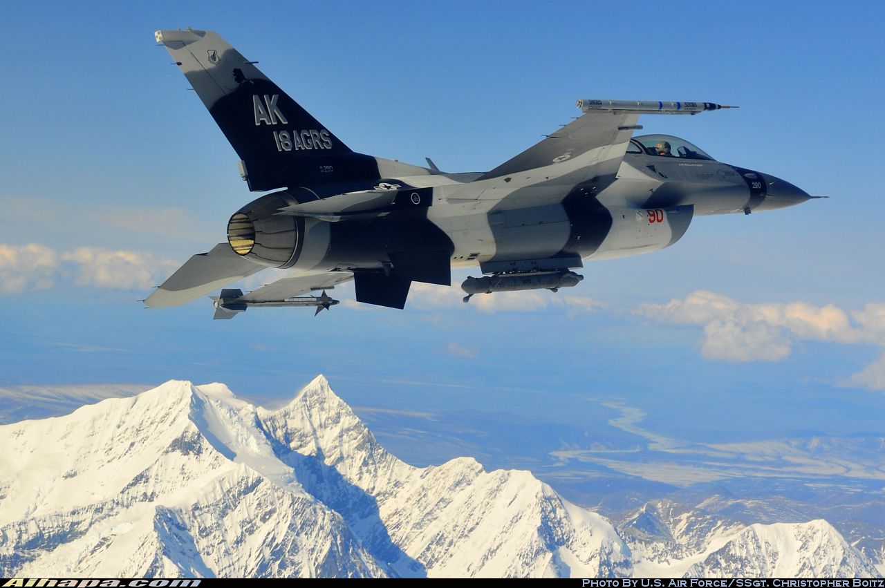 通用动力 F-16C&ldquo;战隼&rdquo; \vert{} ID:18218