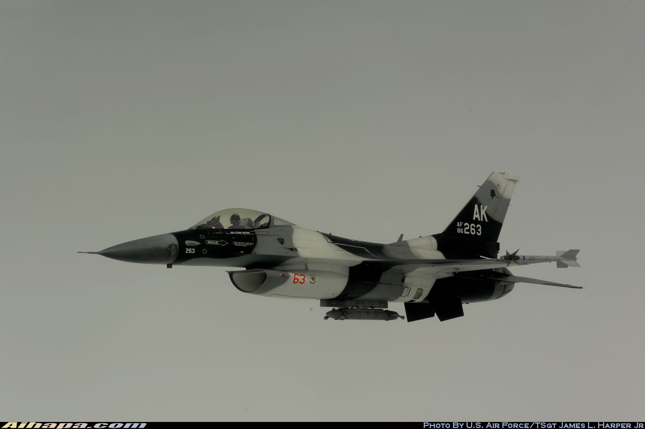 通用动力 F-16C&ldquo;战隼&rdquo; \vert{} ID:18232