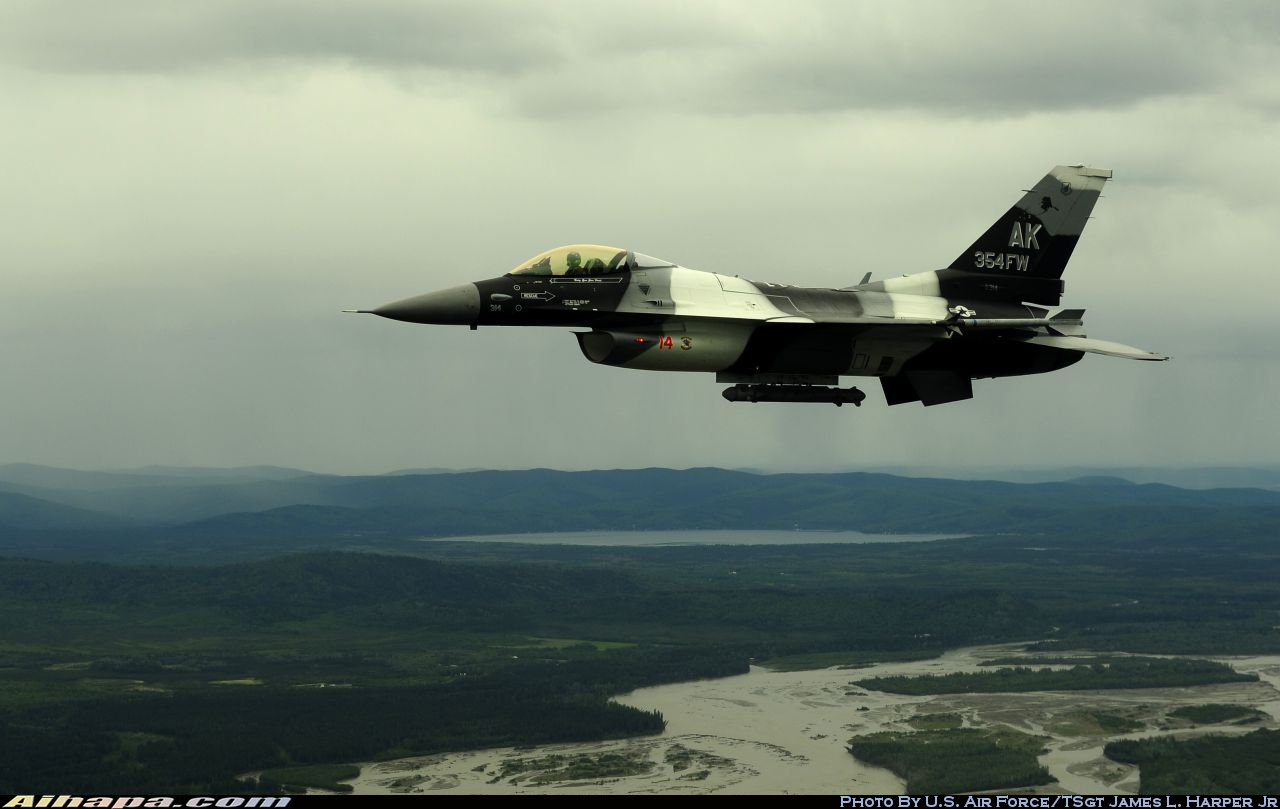 通用动力 F-16C&ldquo;战隼&rdquo; \vert{} ID:18238