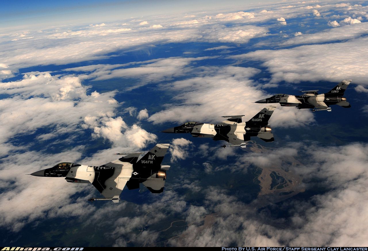 通用动力 F-16C&ldquo;战隼&rdquo; \vert{} ID:18252