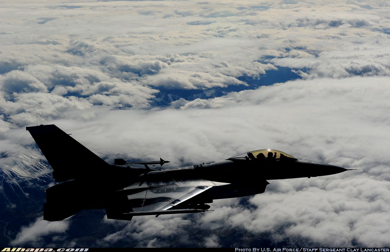 通用动力 F-16C&ldquo;战隼&rdquo; \vert{} ID:18262