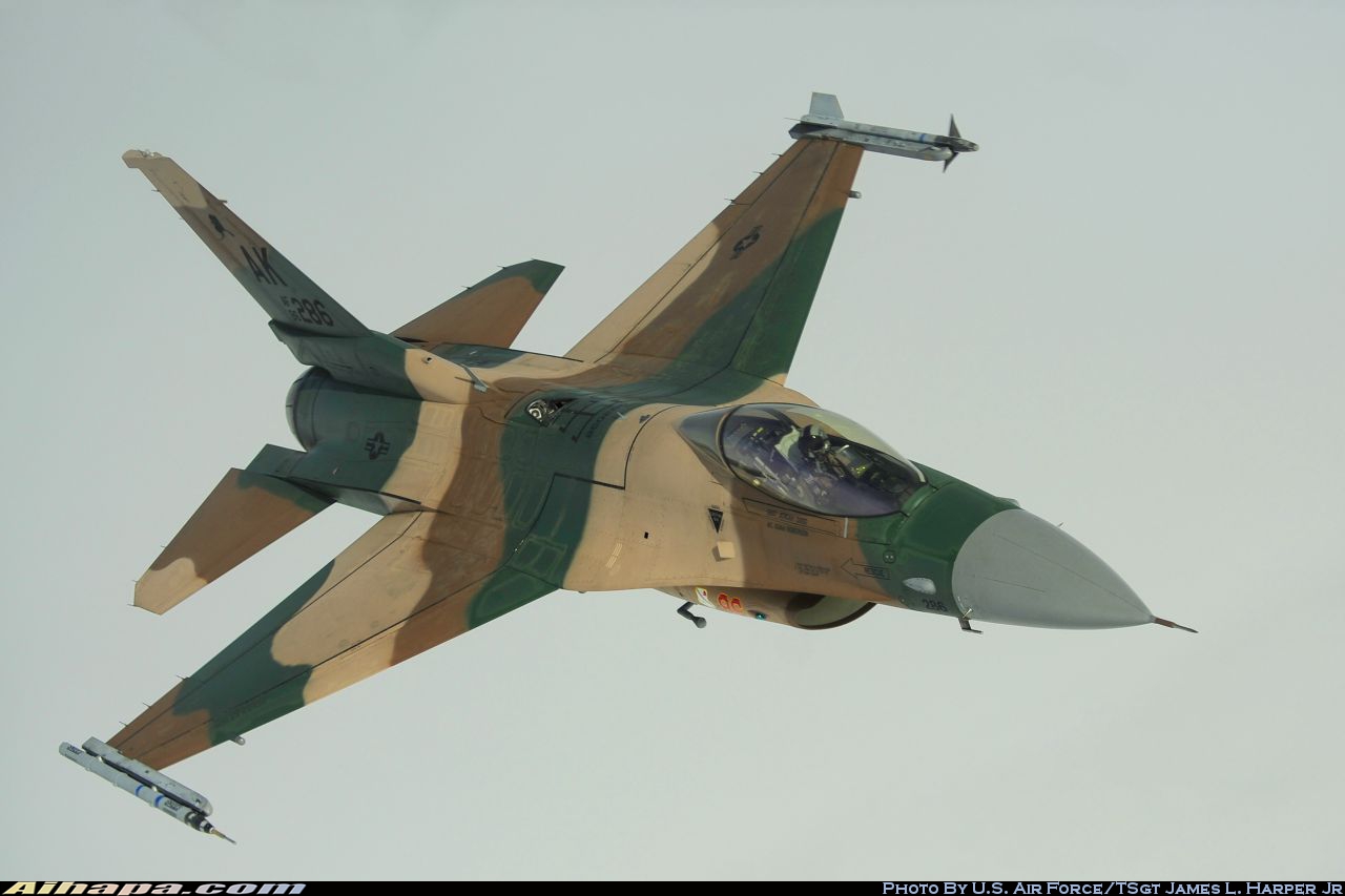 通用动力 F-16C&ldquo;战隼&rdquo; \vert{} ID:18264