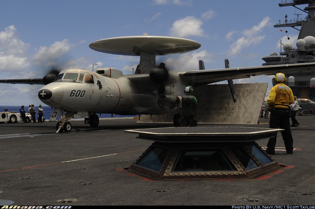 格鲁曼 E-2C&ldquo;鹰眼&rdquo; \vert{} ID:35473