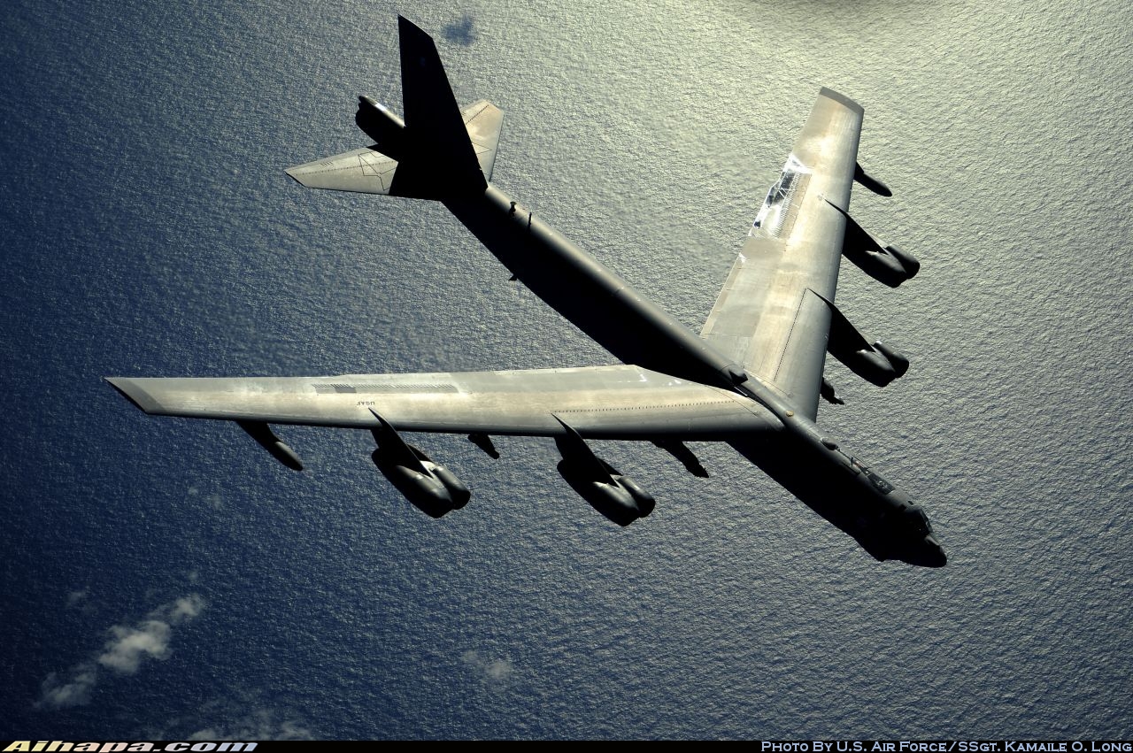 波音 B-52H&ldquo;同温层堡垒&rdquo; \vert{} ID:35375