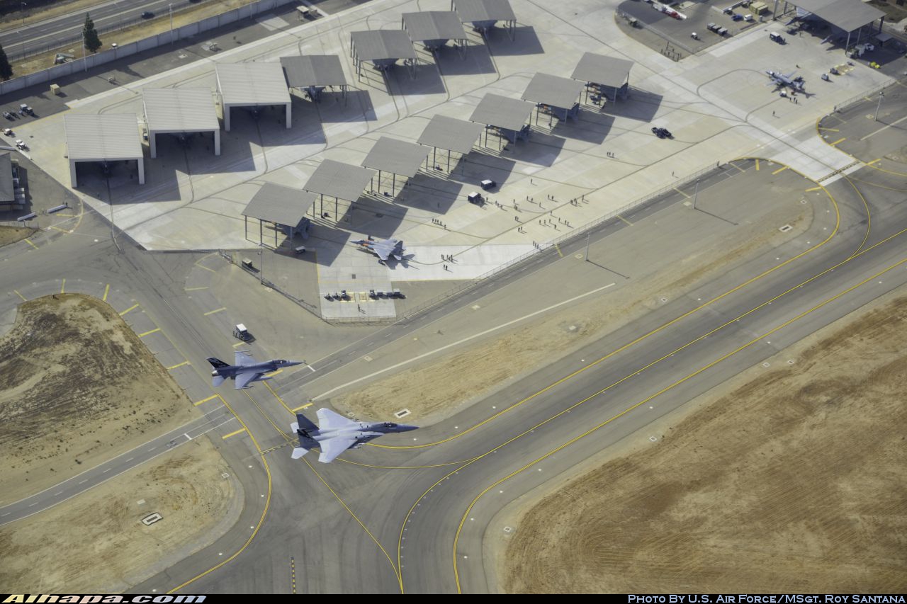 麦克唐纳-道格拉斯 F-15C&ldquo;鹰&rdquo; \vert{} ID:27773