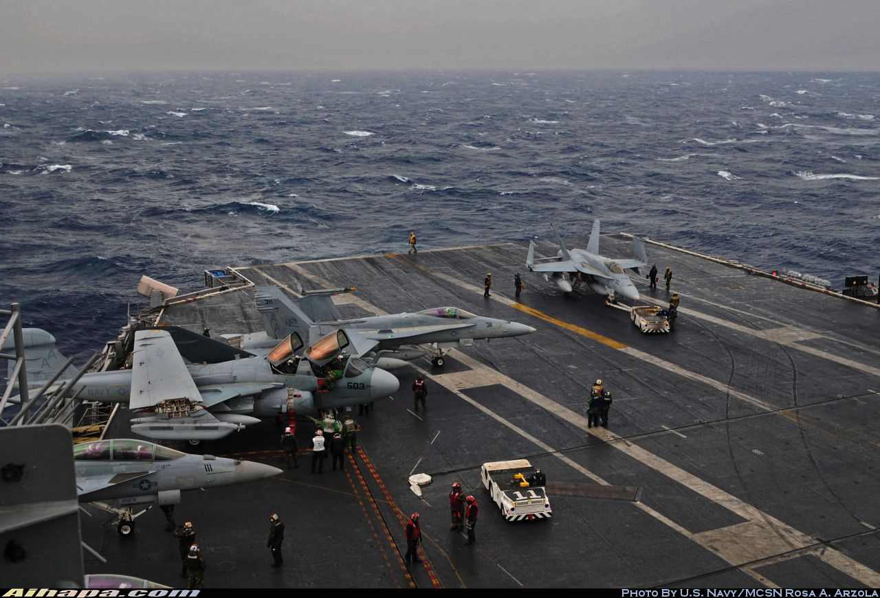 麦克唐纳-道格拉斯 F/A-18C&ldquo;大黄蜂&rdquo; \vert{} ID:15305