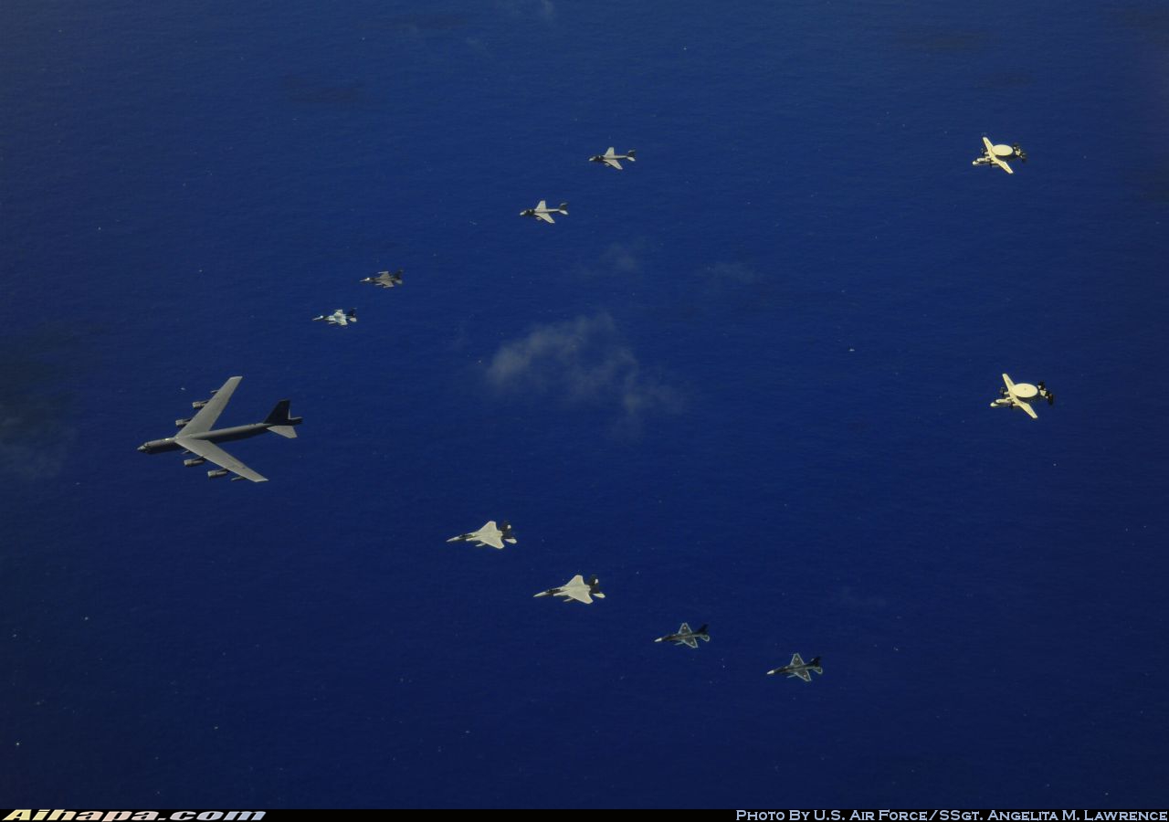 波音 B-52H&ldquo;同温层堡垒&rdquo; \vert{} ID:20551