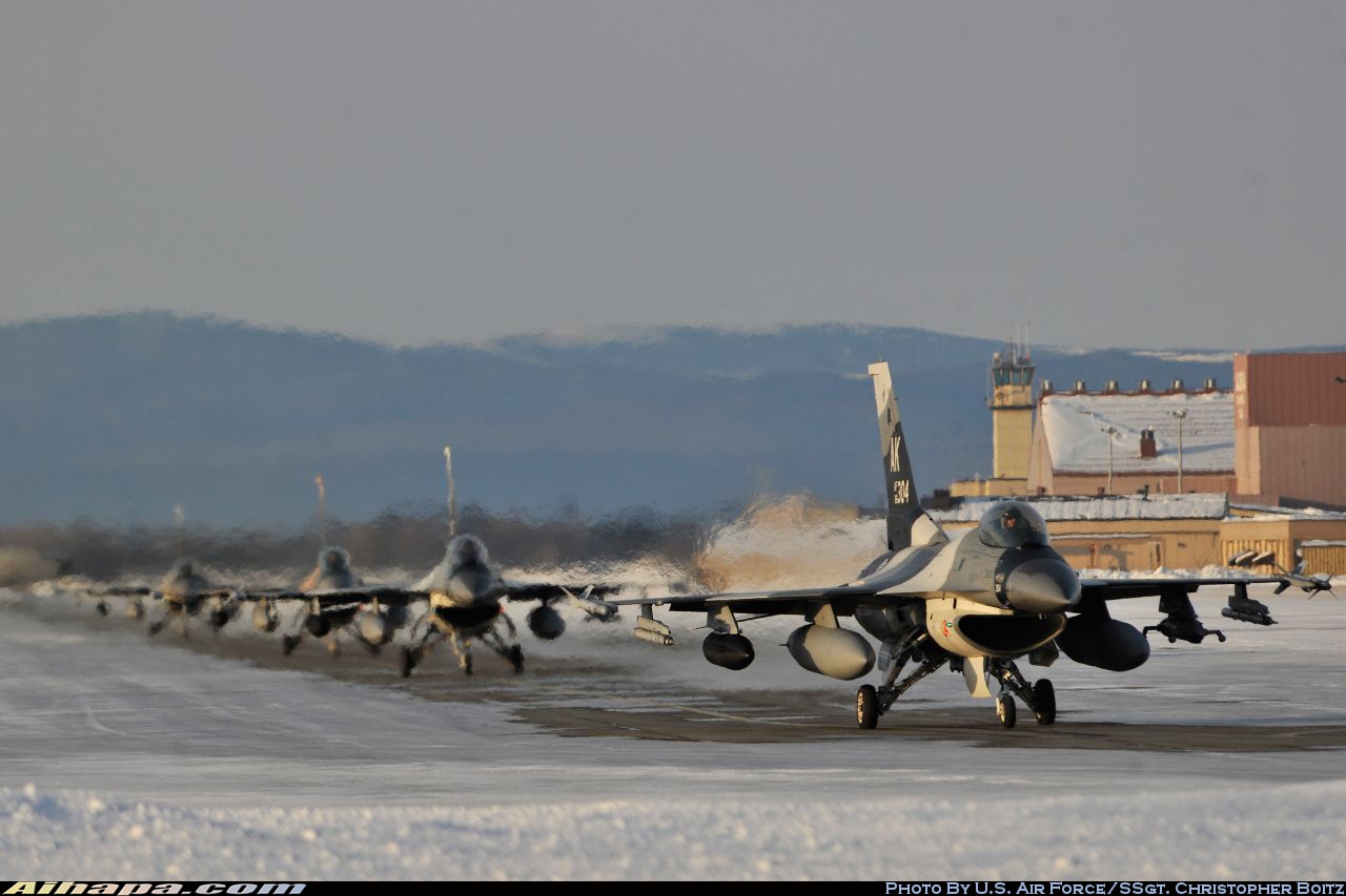 通用动力 F-16C&ldquo;战隼&rdquo; \vert{} ID:28284