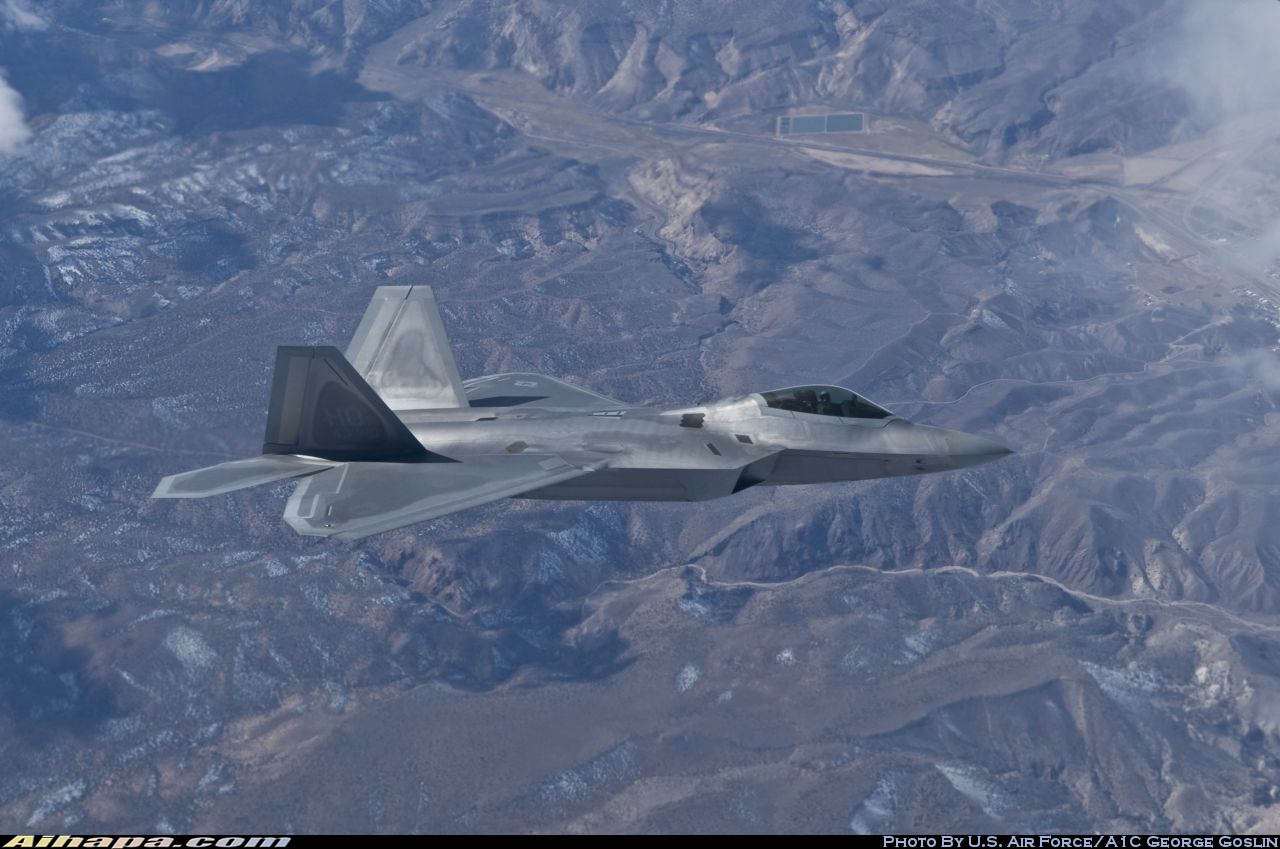 洛克希德-马丁 F-22A&ldquo;猛禽&rdquo; \vert{} ID:22758