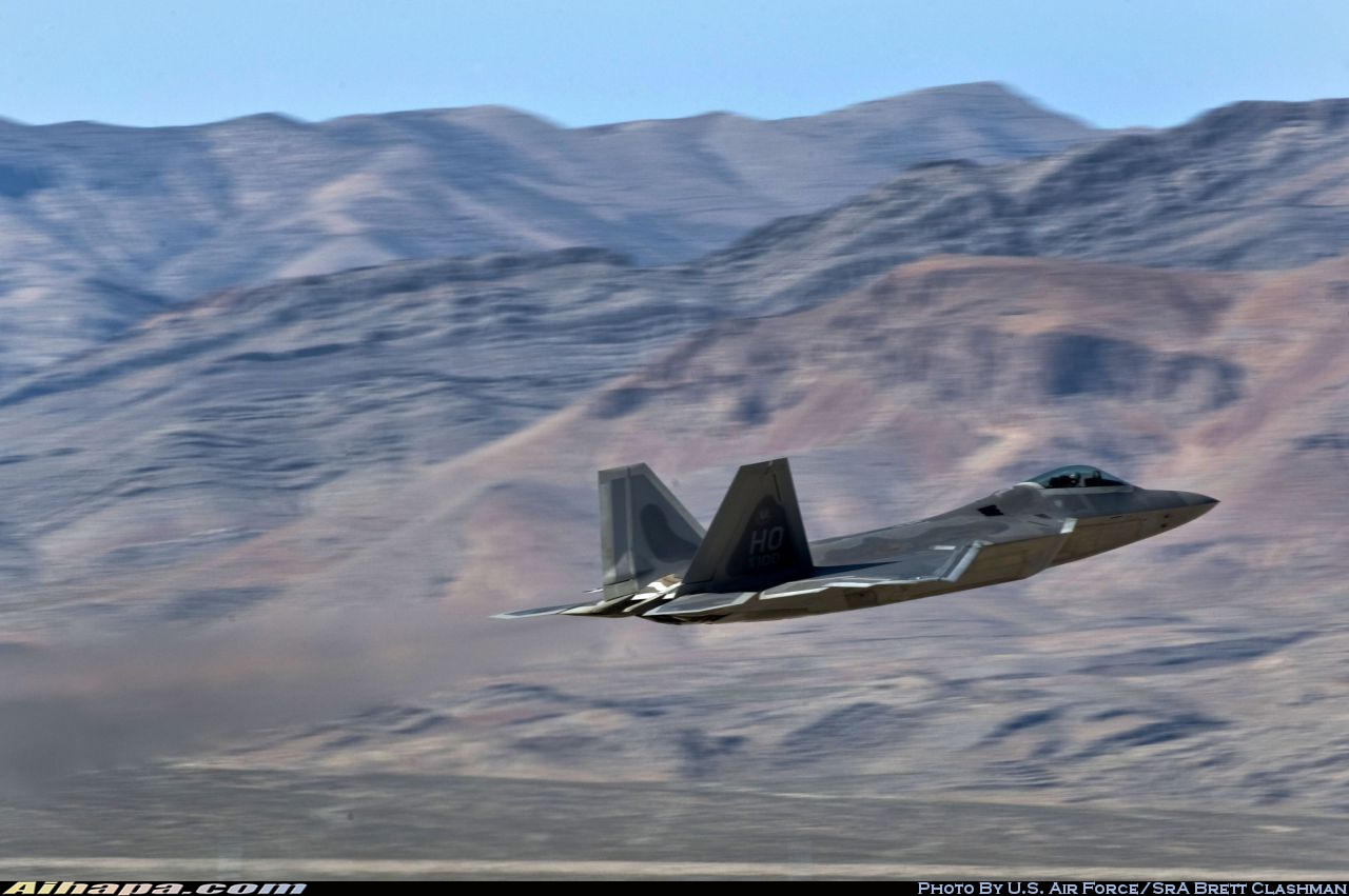 洛克希德-马丁 F-22A&ldquo;猛禽&rdquo; \vert{} ID:17294