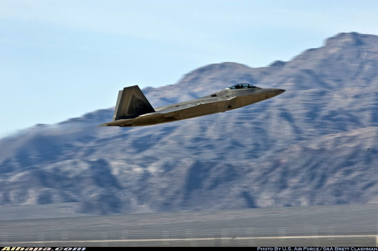 洛克希德-马丁 F-22A&ldquo;猛禽&rdquo; \vert{} ID:17292