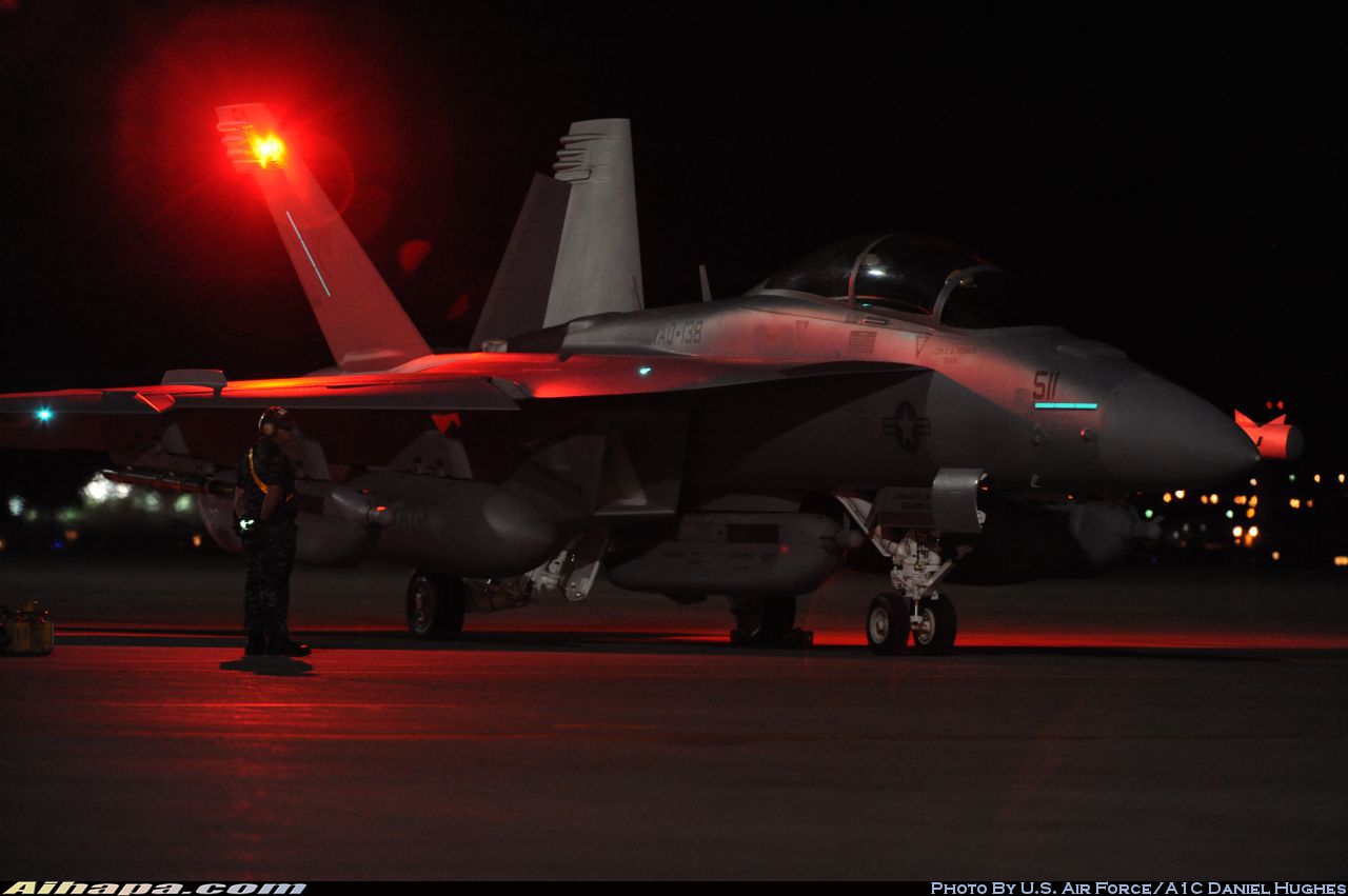波音 EA-18G&ldquo;咆哮者&rdquo; \vert{} ID:17630