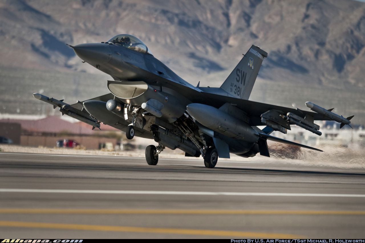 洛克希德 F-16CM&ldquo;战隼&rdquo; \vert{} ID:17586