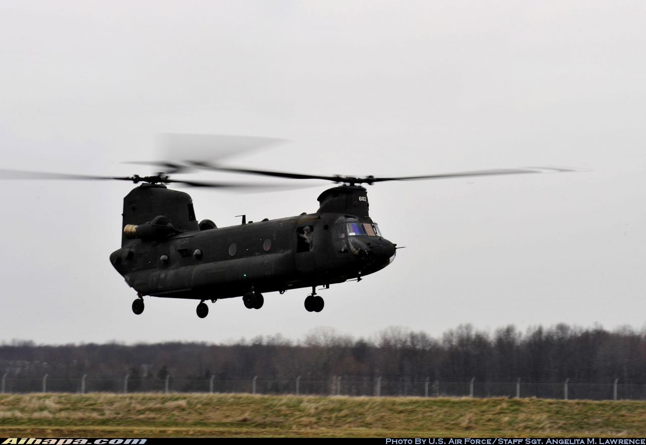 波音 CH-47D&ldquo;支奴干&rdquo; \vert{} ID:9800