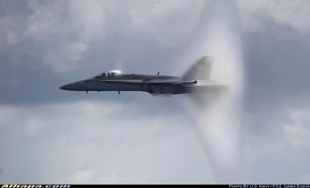 麦克唐纳-道格拉斯 F/A-18C&ldquo;大黄蜂&rdquo; \vert{} ID:15327