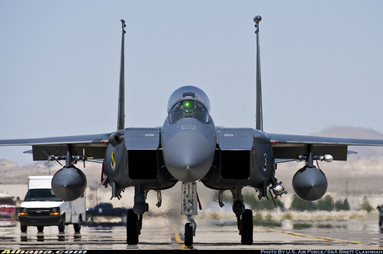 麦克唐纳-道格拉斯 F-15E&ldquo;攻击鹰&rdquo; \vert{} ID:21267